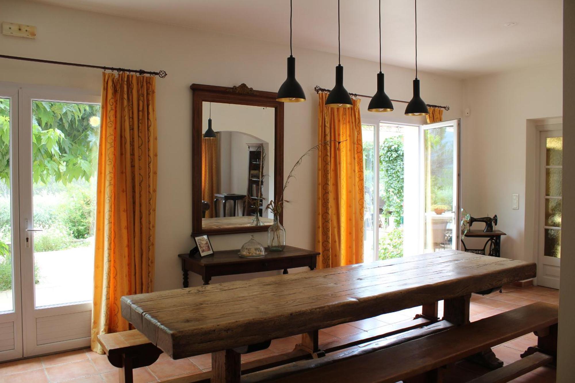 ル・トロネ Bastide Saint Bernard Bed & Breakfast エクステリア 写真