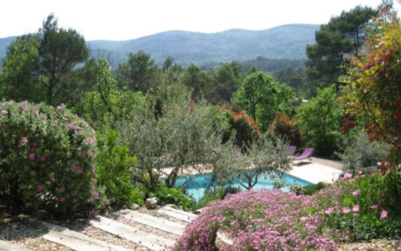 ル・トロネ Bastide Saint Bernard Bed & Breakfast エクステリア 写真