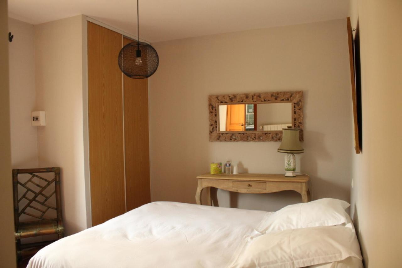 ル・トロネ Bastide Saint Bernard Bed & Breakfast エクステリア 写真